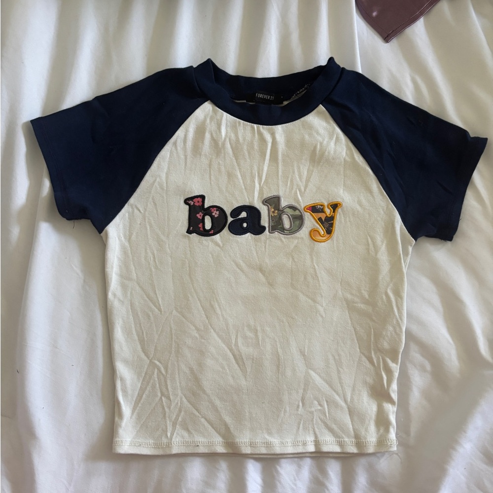 Forever 21 Navy and Cream Raglan Tee